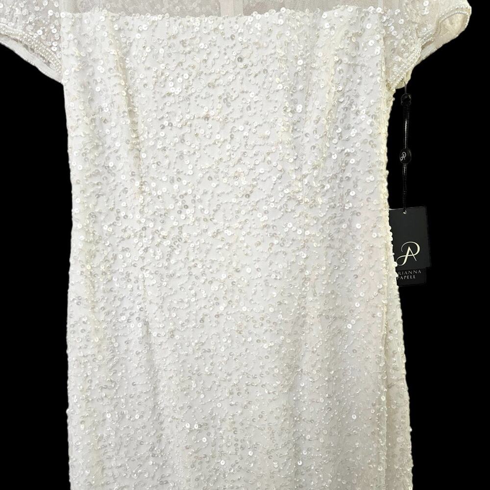 Elegant White Lace Sheath Dress - Picture 6 of 13